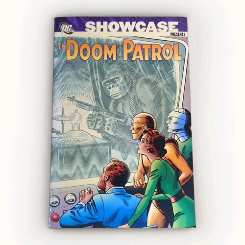 Showcase presents doom - presents:, patrol