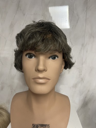 Mens short grey wig dimples - short,