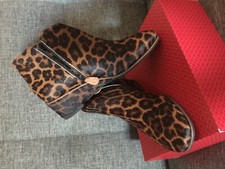 Gentle Souls by Kenneth Cole