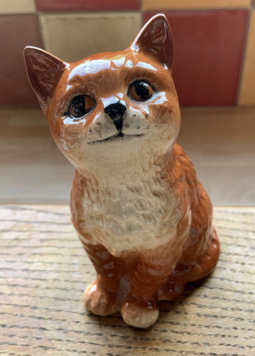 Small beswick persian - small, ginger