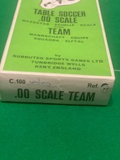 Subbuteo H/W  REF 77 Wolves  players in VGC.