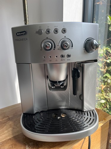 Longhi magnifica esam4200 s - magnifica, esam4200.s