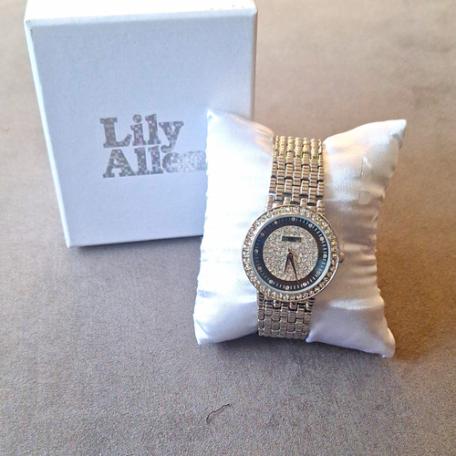 Lily allen women analogue - lily,