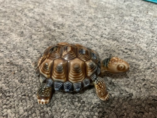 Wade tortoise trinket - trinket, box