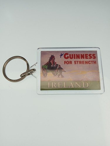 Vintage guinness keyring - guinness,