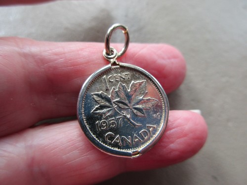 Vintage old 1957 gold - old, plated