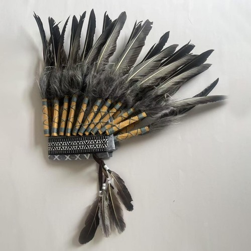 Indian hat artificial - indian, feather