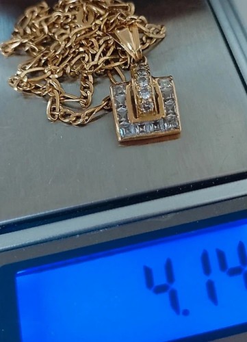 18ct gold figaro link necklace - gold,