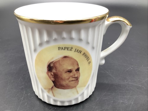 Pope john paul - ii, gold
