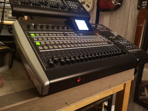 Tascam 2488neo digital - tascam,