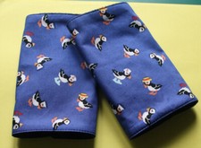 BABY CARRIER DRIBBLE/SUCK