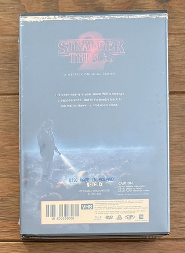 Stranger things season - stranger, 2