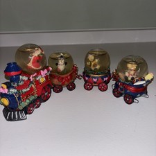 Snow Globe Christmas Train- vintage Christmas decoration 