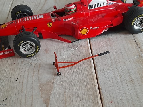 Scale ferrari rear - scale, f1