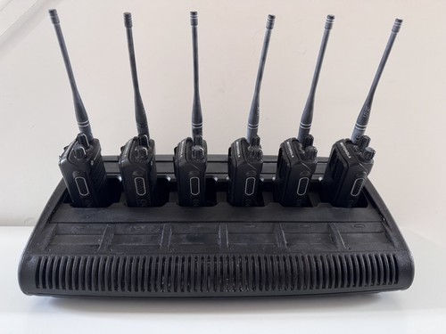 Motorola dp2400e uhf radios - motorola,