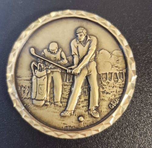 Golf bronze medal nearest the - bronze,