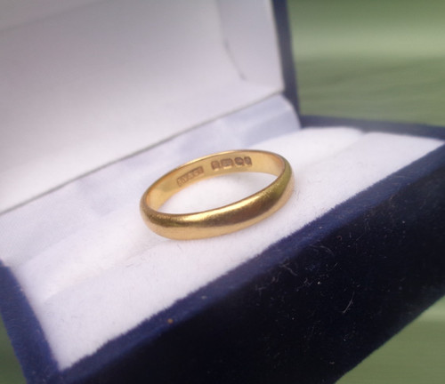 22ct gold wedding - gold,