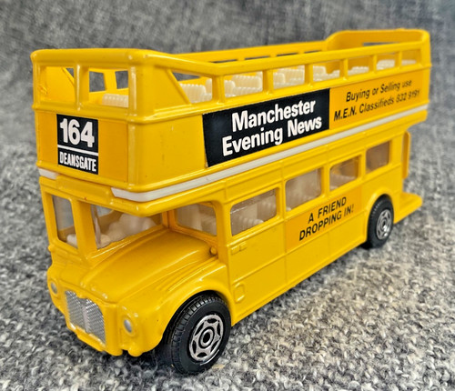 Corgi 46930 open top - open,