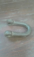Vintage D shackle chain link