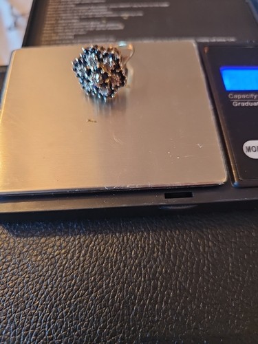 Stunning large sapphire and - stunning,