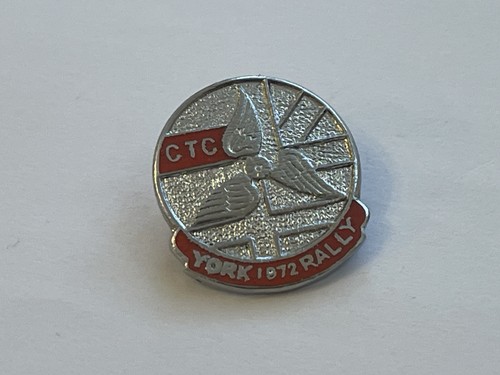 York rally badge ctc - york, 1972