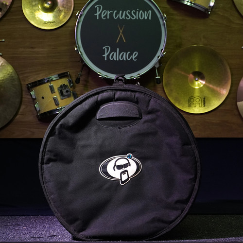 Protection racket 2018 x18 - protection, 20"x18"