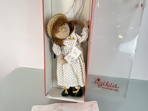 Artist doll sigikid puppet - sigikid,