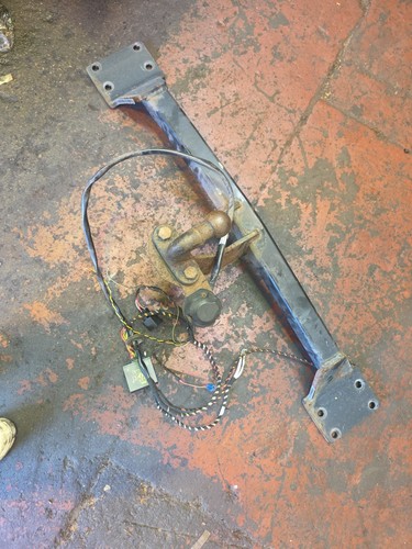 Audi tow bar 10 - tow,