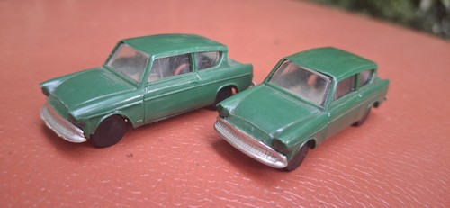 Vintage ford anglia toy - 2x,