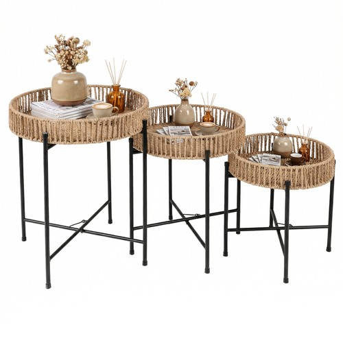 Piece nesting side - side, tables