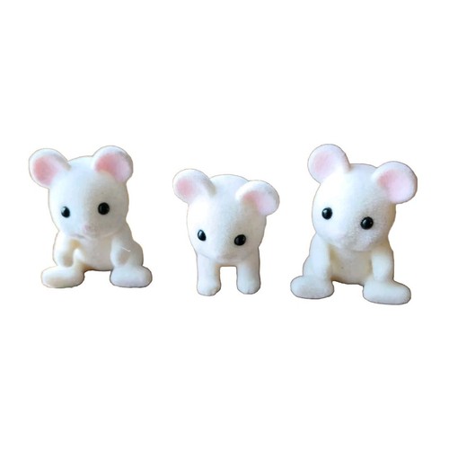 Sylvanian families white - families,