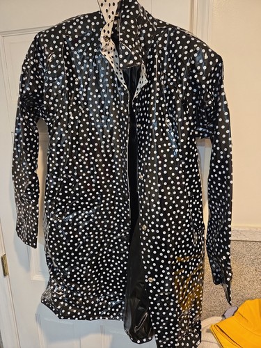 Shiny black raincoat - shiny,