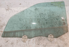 front window lh LAND ROVER