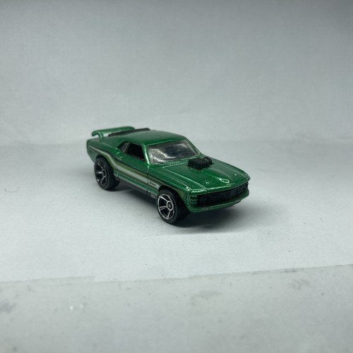 Hot wheels ford mustang - hot,