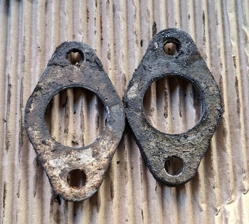 Twin carburettor spacers - 1.25,