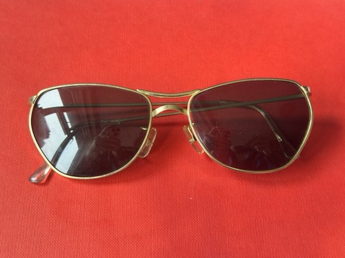 Vintage 50s 60s polaroid gold - vintage,