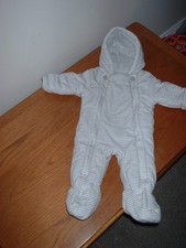 MARKS & SPENCER (M&S) BABY GIRL/BOY SNOWSUIT PRAMSUIT 0 - 1 MTH - EXC CON