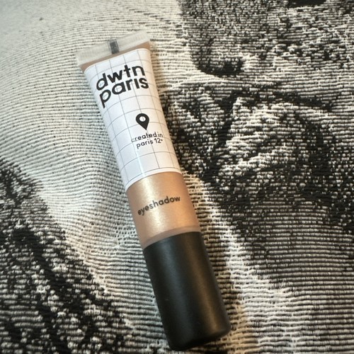 Dwtn paris liquid eyeshadow - dwtn,
