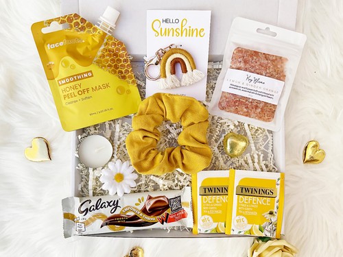 Pamper gift box gifts - gift,
