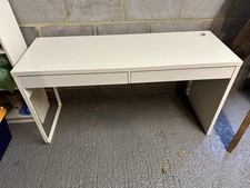 IKEA MICKE White Desk 142cm