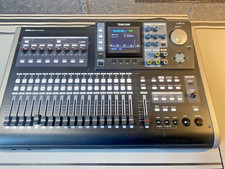 Tascam Portastudio DP-24SD