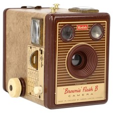 Vintage Kodak Brownie Flash B Camera