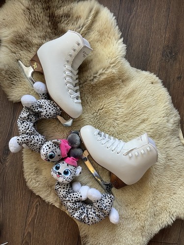 Risport venus ice skates uk5 - venus,