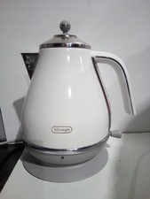 Used De'Longhi KBOC3001.W Jug