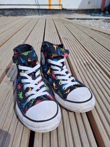 Kids size 5 - kids, 2.5
