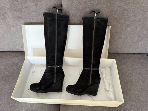 Bennett black suede wedge - black,