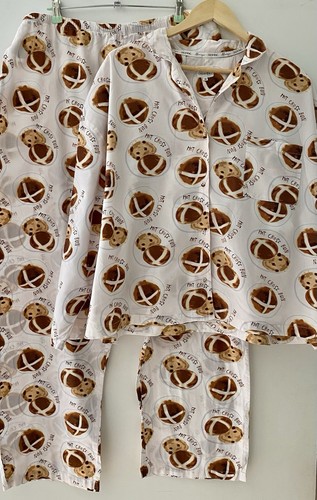 Hot cross bun white - tu,
