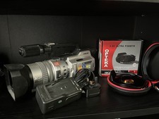 Sony VX2000 Mini DV Camcorder With Opteka Titanium Series 0.3 Fish Eye Lens