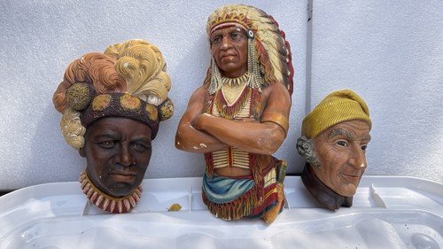 Set three vintage bossons - of,