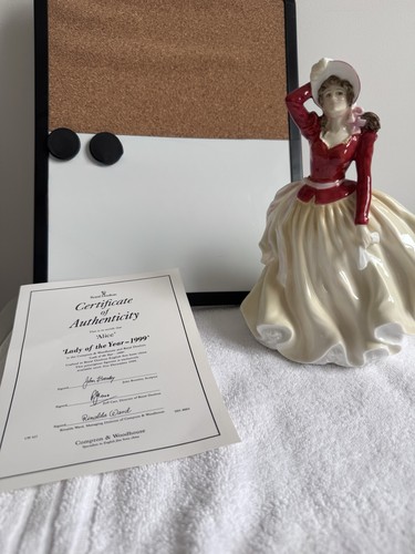 Royal doulton alice hn4003 - royal,